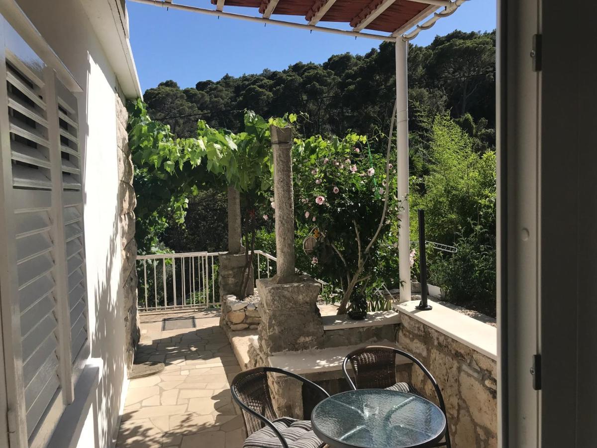 Apartamento Apartman Flora'S Garden Korčula Exterior foto